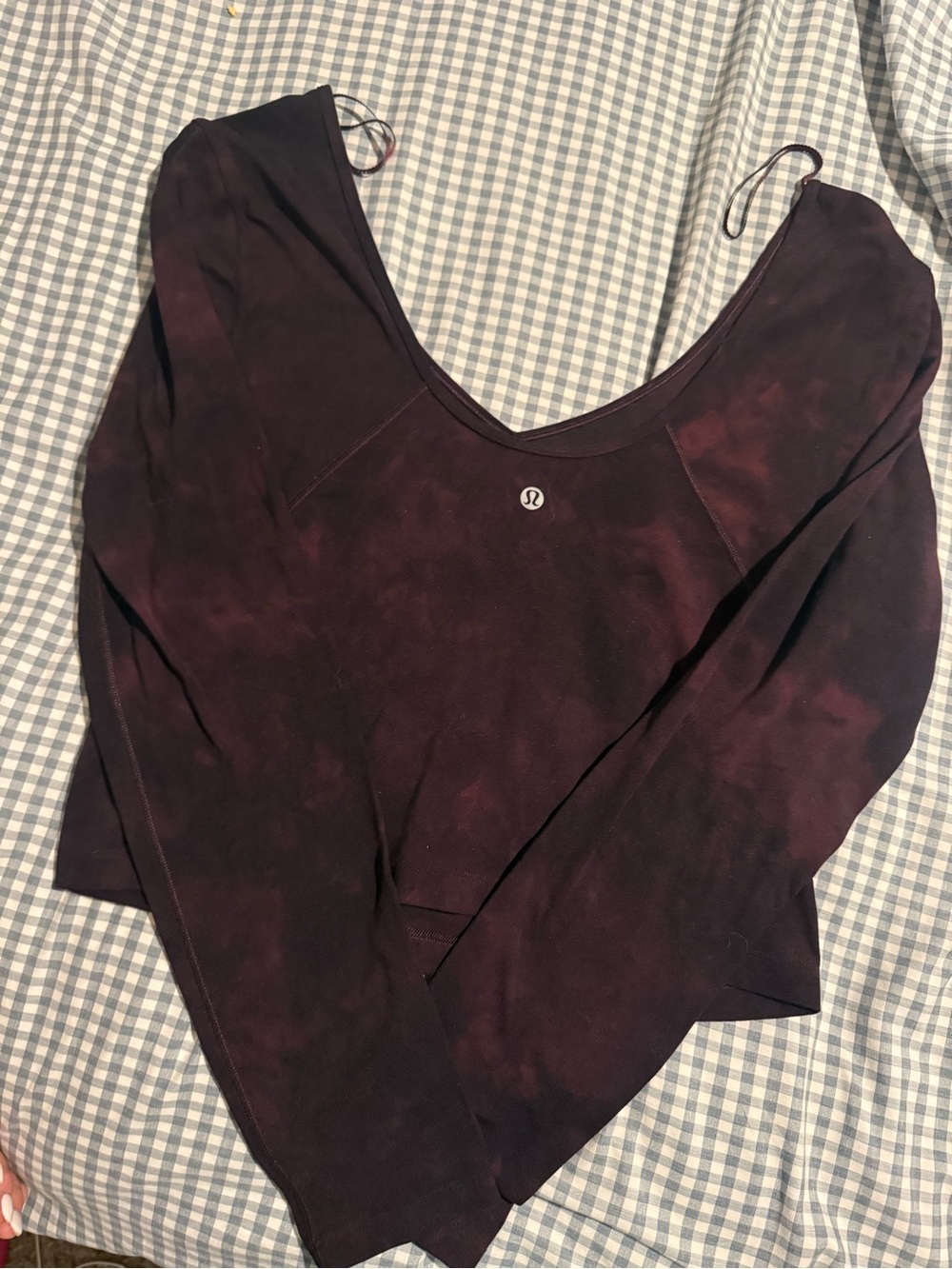 lululemon athletica Scoop Neck Long Sleeve Crop Top in Plum